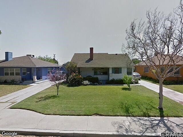 1st image of 1285 W 25th St