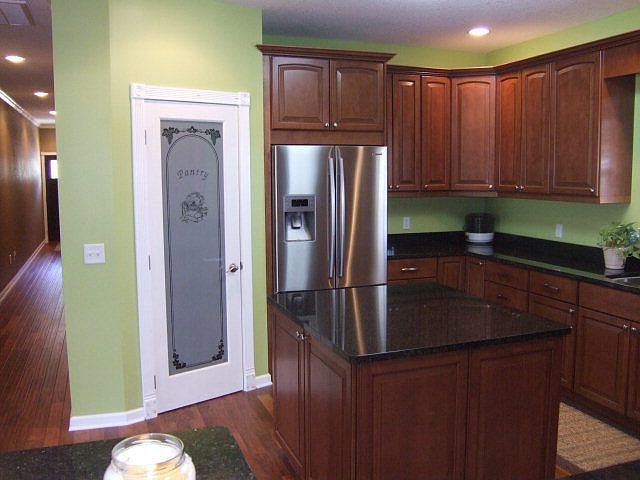 2nd image of 20553 Raybon Rd E