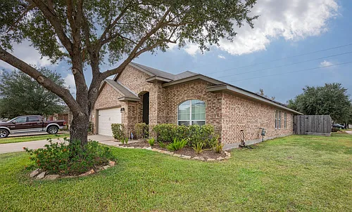 21206 Colton Cove Dr Photo 1