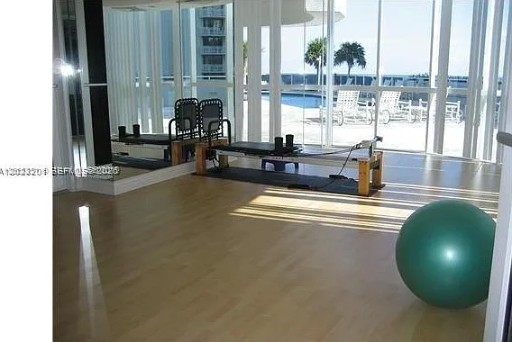 6301 Collins Ave #1206 — Photo 11