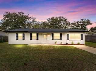 17224 Spring Valley Rd, Dade City, FL 33523