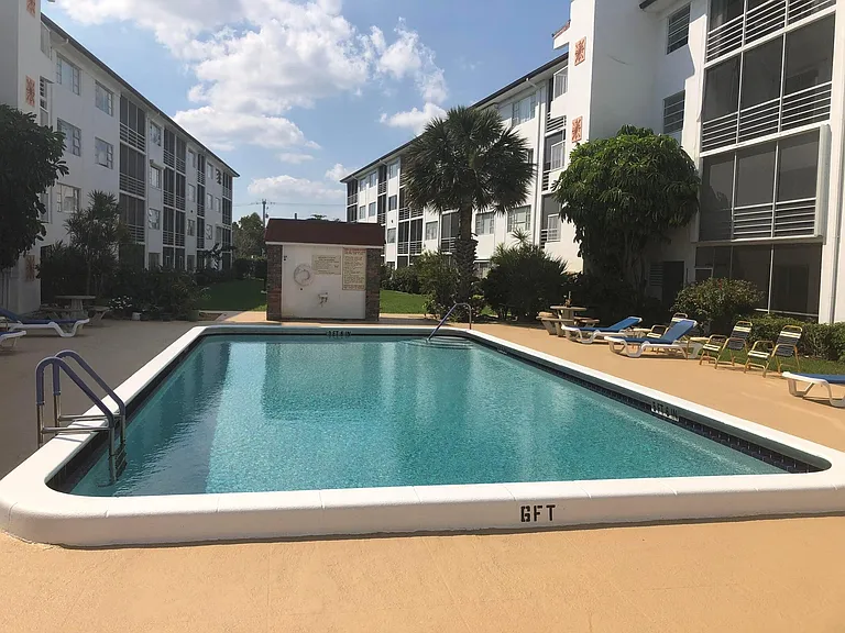 4500 N Flagler Dr #A1 — Photo 31