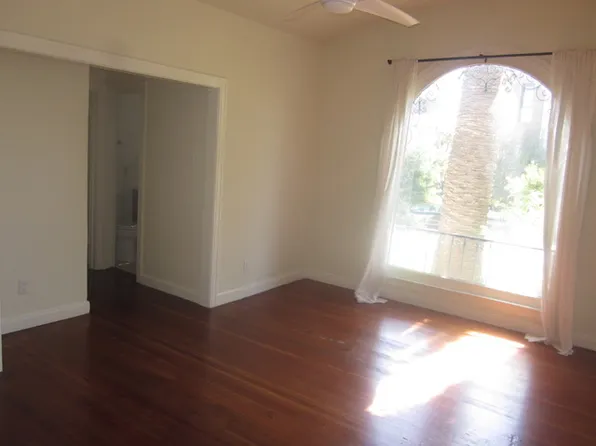 808 N Detroit St #806, Los Angeles, CA 90046