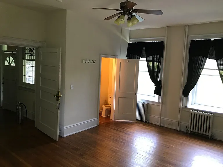 18 N Highland Ave #1A — Photo 3