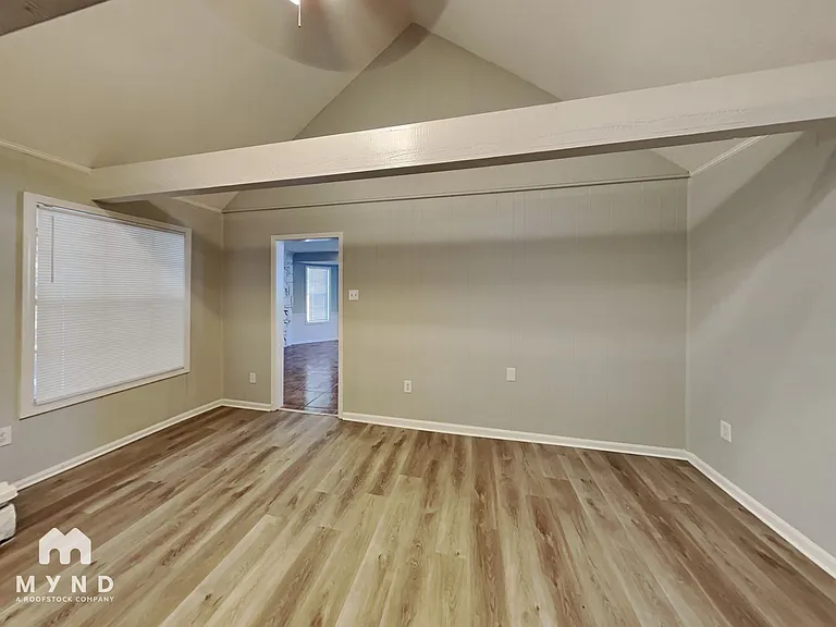 2569 Richwood St — Photo 5