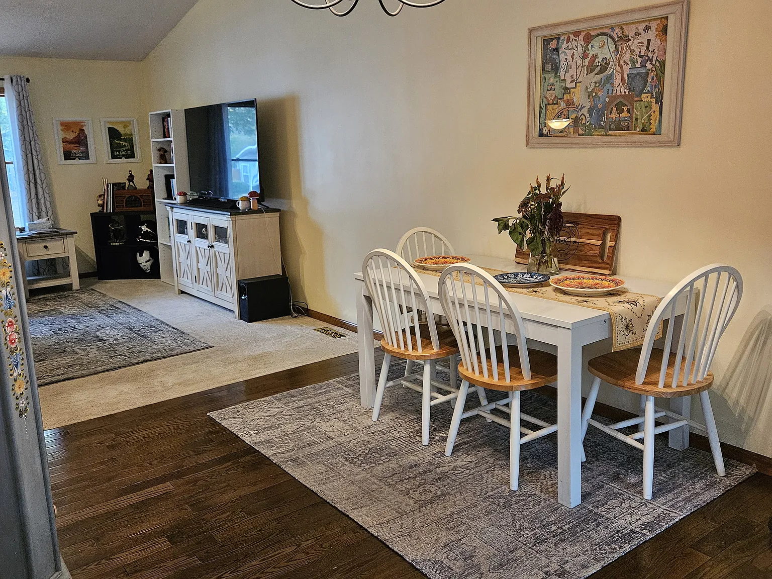4 bed, 2013 sqft, $2,350 — Photo 4