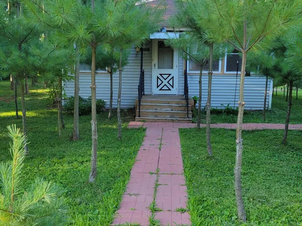 W924 Primrose ROAD, Genoa City, WI 53128