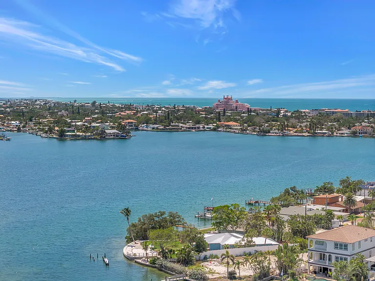 860 Boca Ciega Isle Dr — Photo 10