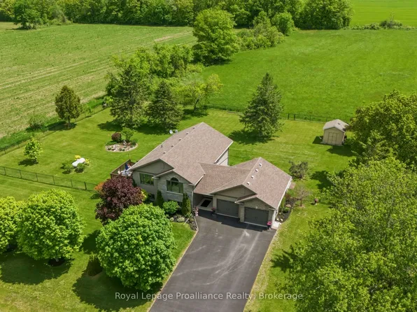 561 Stacey Rd, Quinte West, ON K0K 3M0