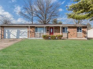 3733 Rudelle Dr, Florissant, MO 63031