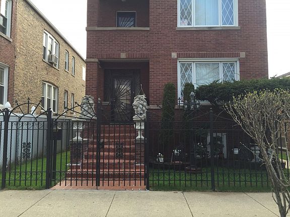 3rd image of 4353 S Rockwell St
