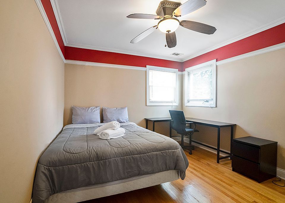 1st image of 3810 East Ave