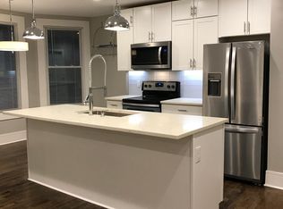 2725 S Logan Ave, Milwaukee, WI 53207