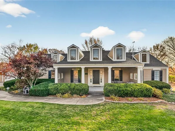 16221 NE 116th St, Liberty, MO 64068