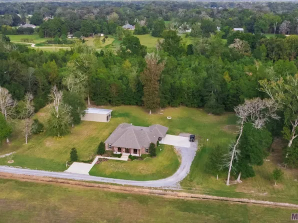 11648 Core Ln, Baker, LA 70714