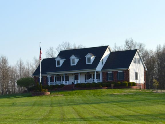 3rd image of 300 Clover Cir