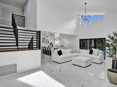 861 Mockingbird Lane, Plantation, FL, 33324