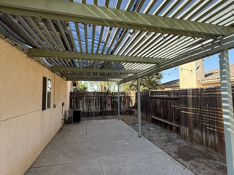 5704 Pine Canyon Dr — Photo 30