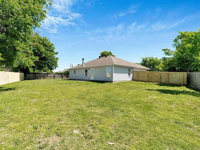 6708 Shady Rd — Photo 20