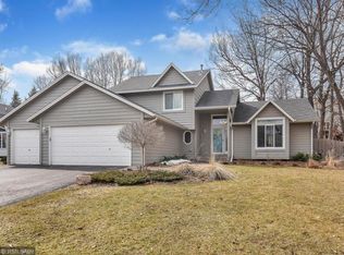7147 Arrowwood Ln N, Maple Grove, MN 55369