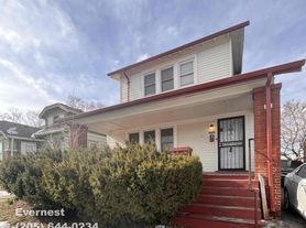 9353 Kentucky St, Detroit, MI