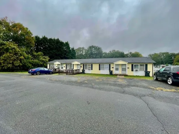 203 E Webb St, Dallas, NC 28034