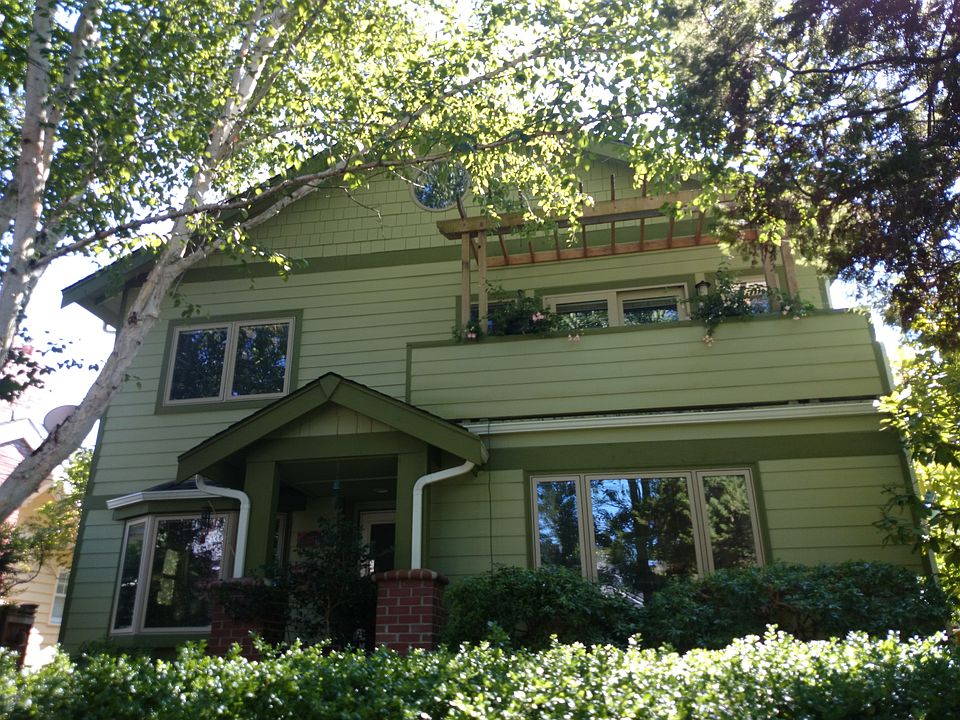 2nd image of 1257 NE 69th St