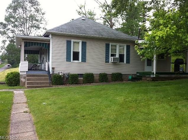 2nd image of 1917 Greenwood Ave