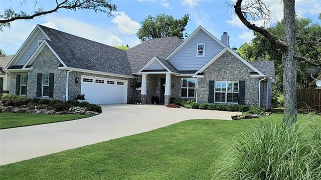 1st image of 35 Lone Oak Blvd