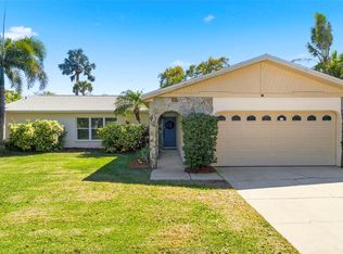 11932 99th Ave, Seminole, FL 33772