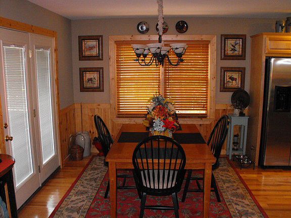 5th image of 640 Mountaineer Way