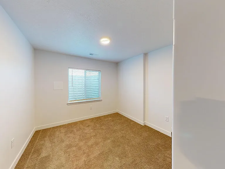 3374 W Sanctuary Ct — Photo 18