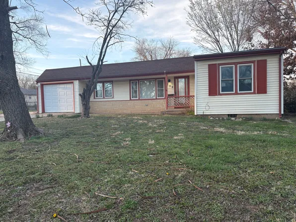 500 E 14th Ave, Augusta, KS 67010