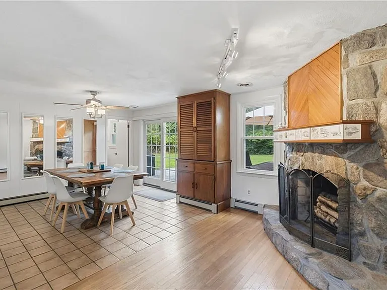 6 Lakewood Dr — Photo 13