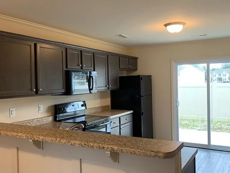 428 Sullivan Loop Rd — Photo 5