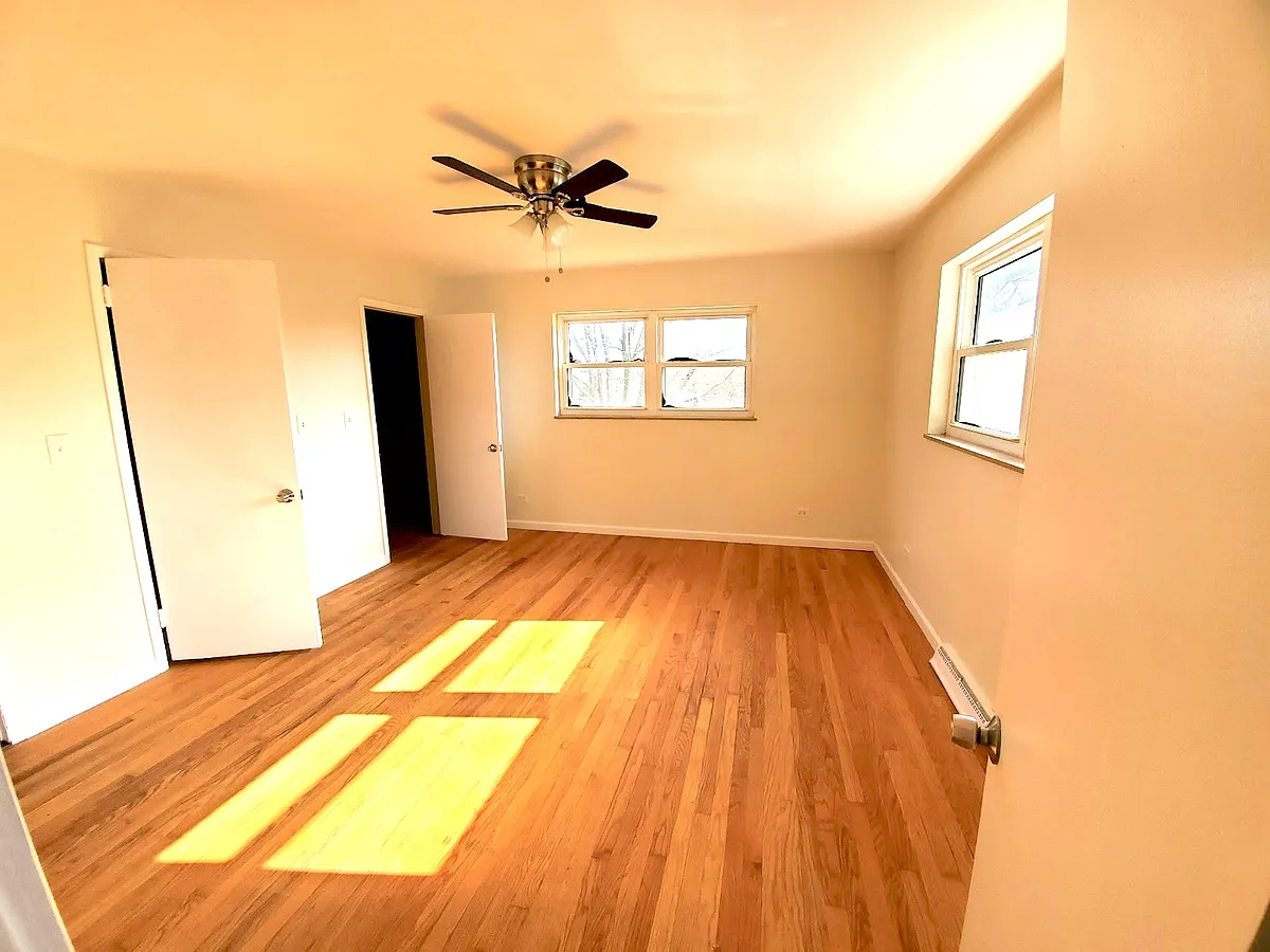 Building Photo - 505 Chestnut St #1
