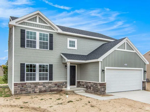 601 W Daybreak Dr, Lakeville, IN 46536