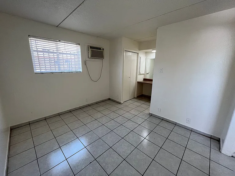 769 E. Pierce St. — Photo 15