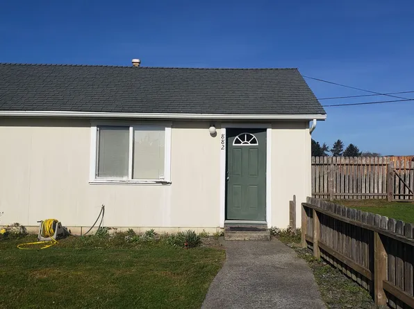 882 W Murray Rd, McKinleyville, CA 95519