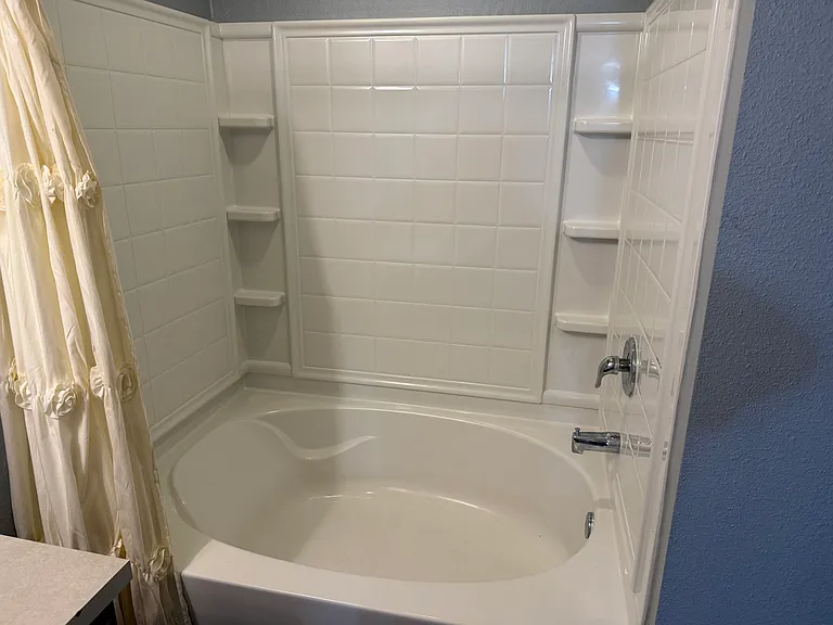 2011 Pebble Point Dr — Photo 3