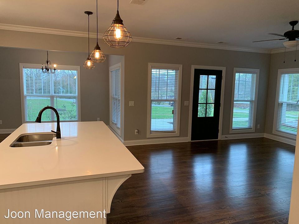 2nd image of 397 Brewer Dr