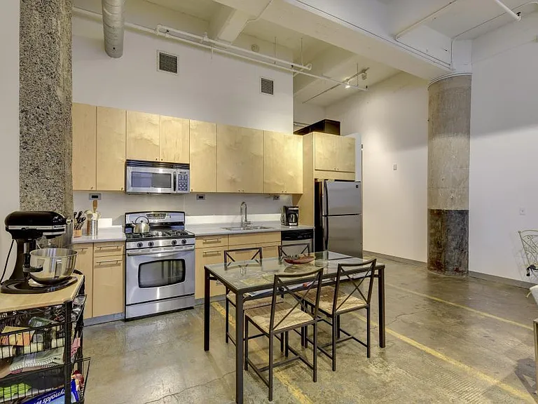 700 Washington Ave N #208 — Photo 10