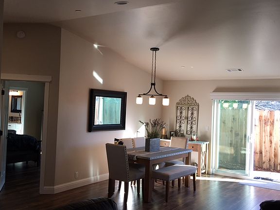 5th image of 1709 Lilac Ln