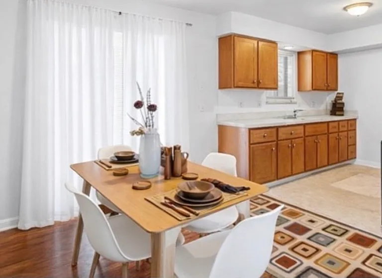 3522 Ridgecliffe Dr — Photo 2