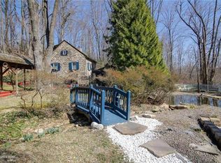 60 Snug Hollow Ln, Alburtis, PA 18011