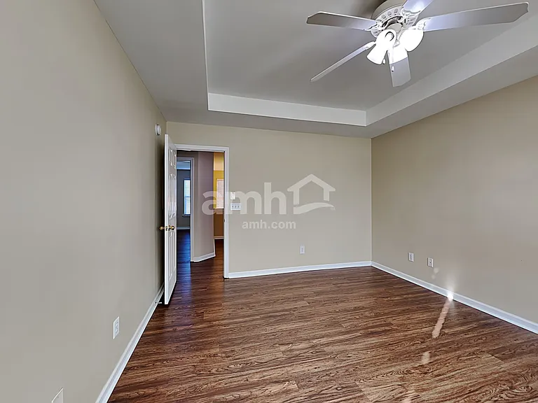 3 Semmelrock Dr — Photo 9