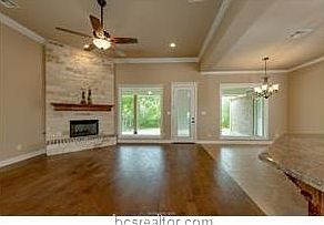 5th image of 7500 Los Lobos Dr