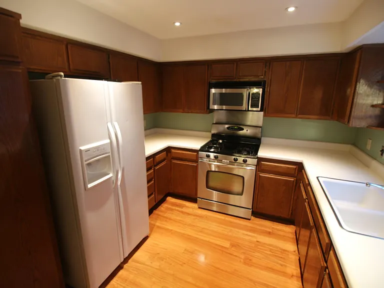 76 N Sierra Bonita Ave #1 — Photo 7