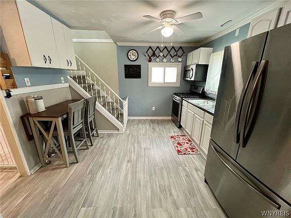 4th image of 70 Irwinwood Rd