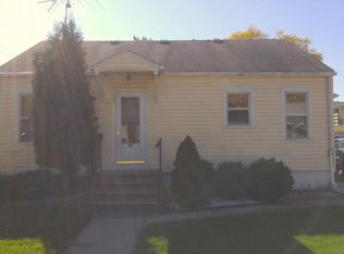 320 E 8th St, Albert Lea, MN 56007